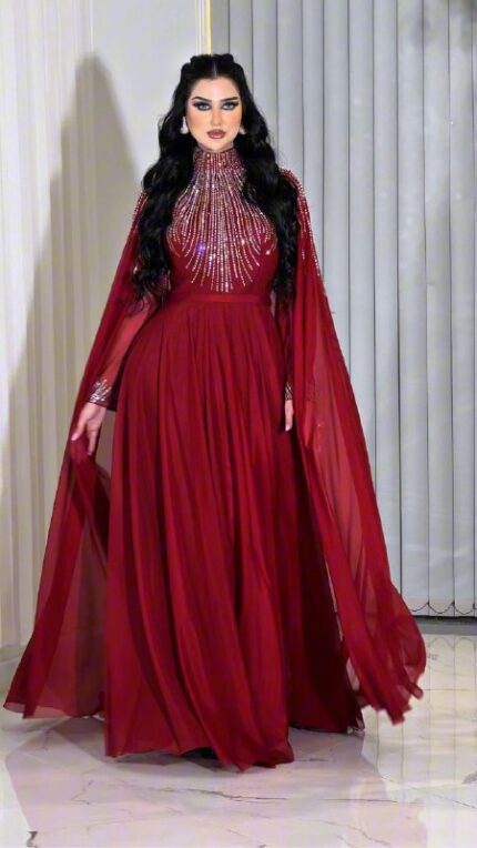 Zena Fashion Pelerin Detaylı Taş Baskı İşlemeli Kloş Abiye Bordo